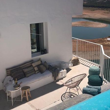 Casa Trece Villa Iznájar Eksteriør billede